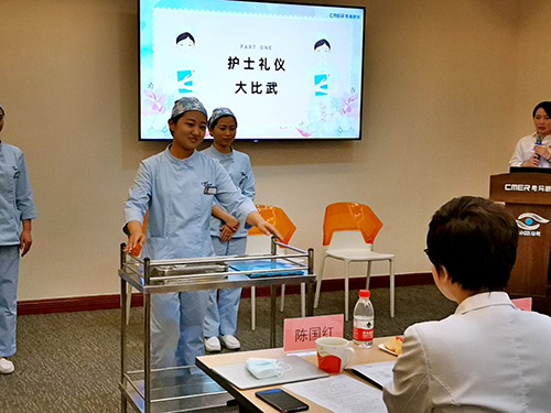 與,時(shí)間,賽跑,為,信任,奉獻(xiàn),你,是,平凡,