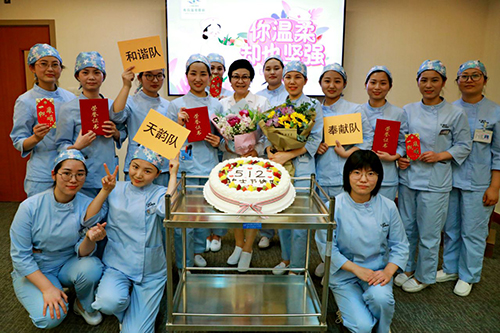 與,時(shí)間,賽跑,為,信任,奉獻(xiàn),你,是,平凡,