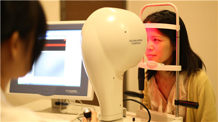 屈光矯視,?，斎鹨曆劭?上海眼科醫(yī)院