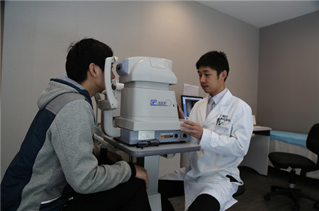 屈光矯視,?，斎鹨曆劭?上海眼科醫(yī)院