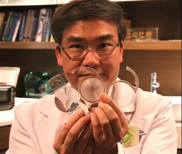 白內(nèi)障,?，斎鹨曆劭?上海眼科醫(yī)院