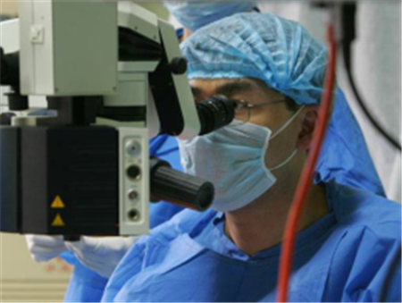 白內(nèi)障,?，斎鹨曆劭?上海眼科醫(yī)院