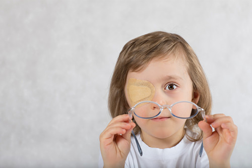 小兒眼病,?，斎鹨曆劭?上海眼科醫(yī)院