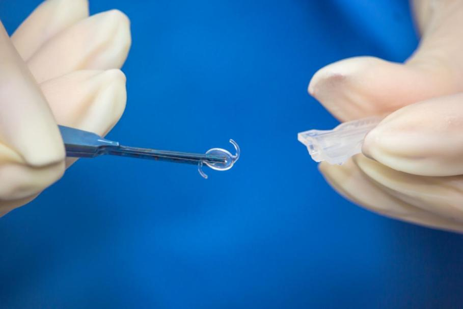 屈光矯視,?，斎鹨曆劭?上海眼科醫(yī)院